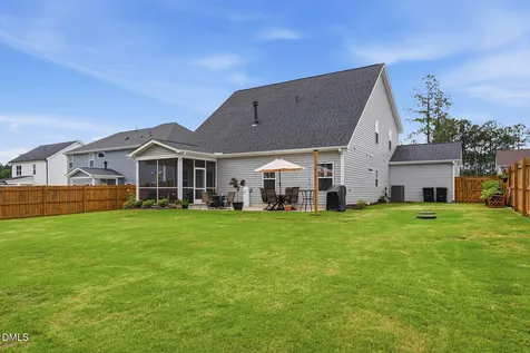 127 Barhams Mill Pond Way Wendell NC 27591