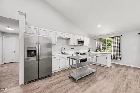 313 Steeple Road Holly Springs NC 27540