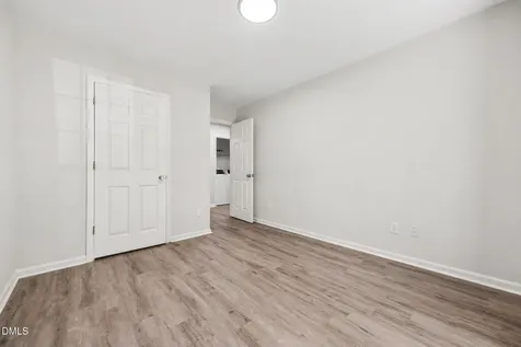 313 Steeple Road Holly Springs NC 27540