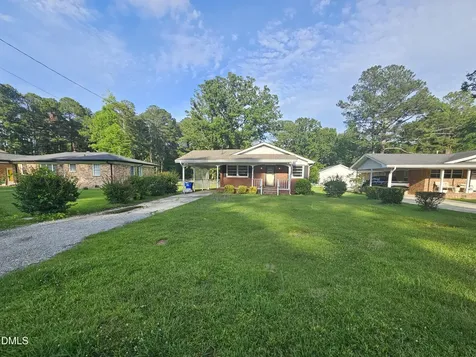 408 Oak Street Smithfield NC 27577