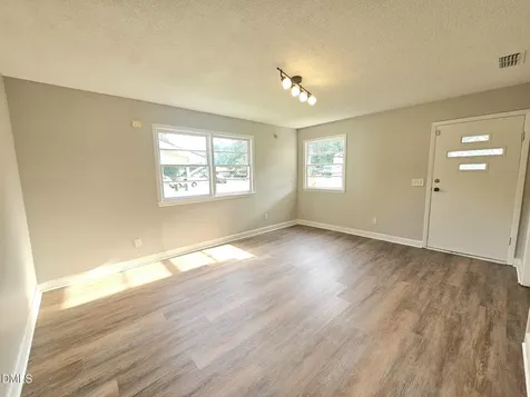 408 Oak Street Smithfield NC 27577