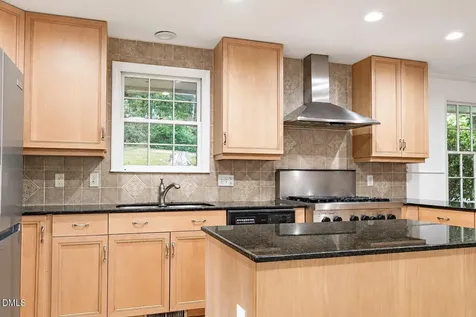 393 Wesley Court Chapel Hill NC 27516