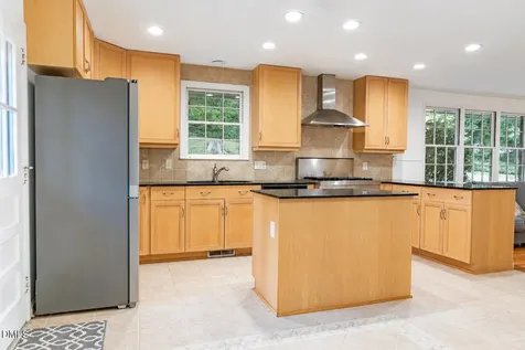 393 Wesley Court Chapel Hill NC 27516