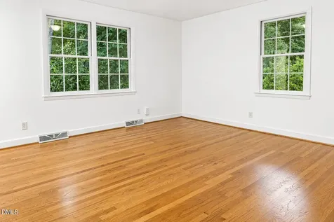 393 Wesley Court Chapel Hill NC 27516