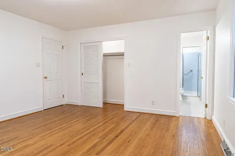393 Wesley Court Chapel Hill NC 27516
