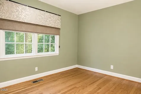 393 Wesley Court Chapel Hill NC 27516