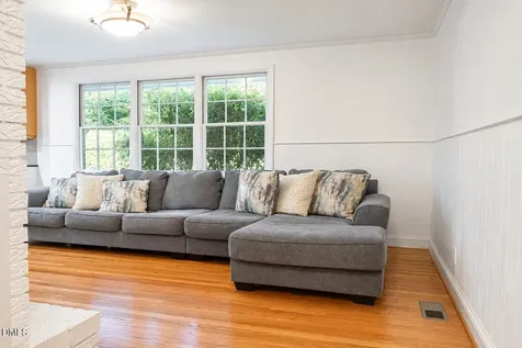 393 Wesley Court Chapel Hill NC 27516