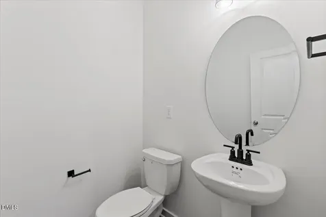 105 S Mule Way Benson NC 27504