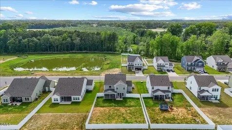 105 S Mule Way Benson NC 27504