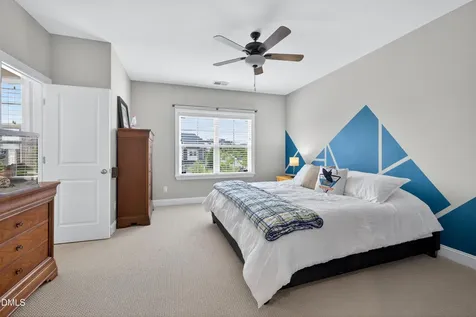 200 Lofty Oak Lane Holly Springs NC 27540