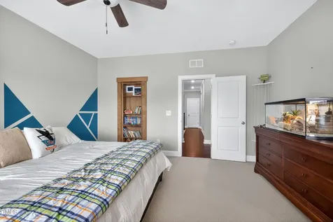 200 Lofty Oak Lane Holly Springs NC 27540