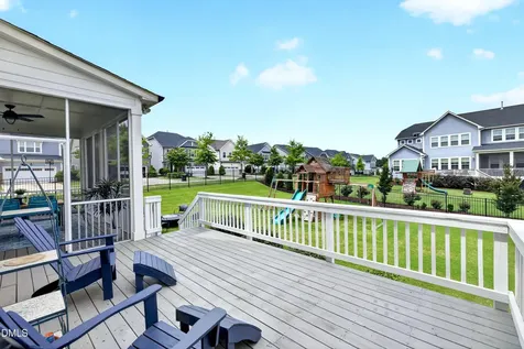 200 Lofty Oak Lane Holly Springs NC 27540