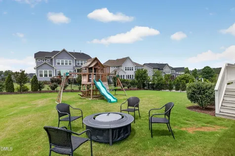 200 Lofty Oak Lane Holly Springs NC 27540