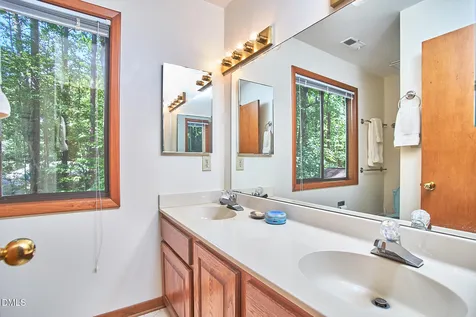 152 Cedar Hills Circle Chapel Hill NC 27514