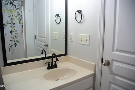 3527 Sugar Tree Place Durham NC 27713