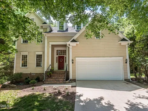 107 Walmsley Court Cary NC 27519