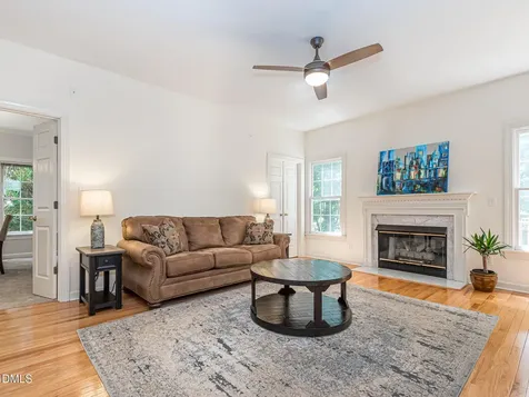 107 Walmsley Court Cary NC 27519