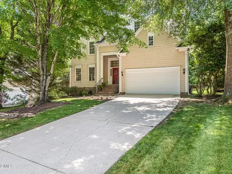 107 Walmsley Court Cary NC 27519