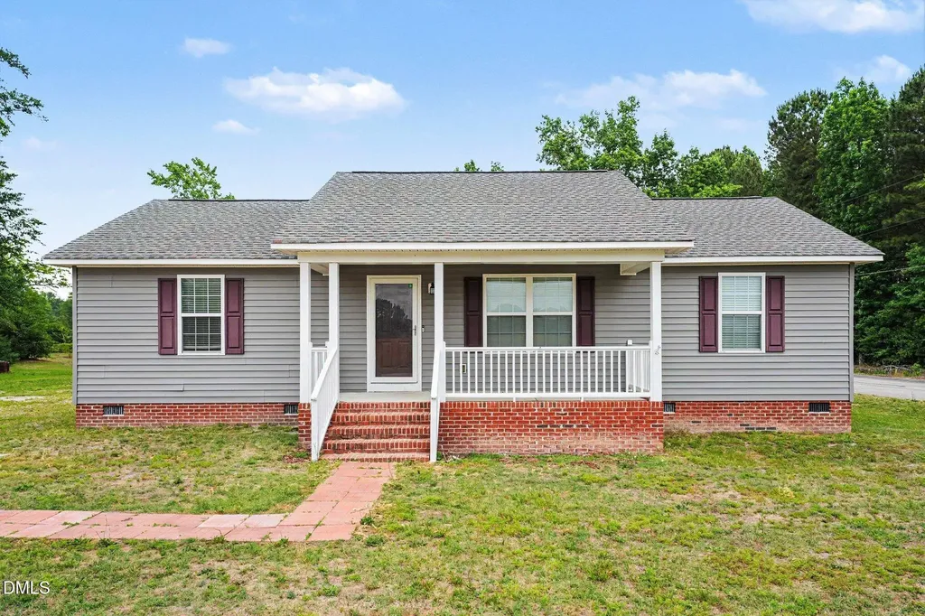 7261 Clara Street Wade NC 28395