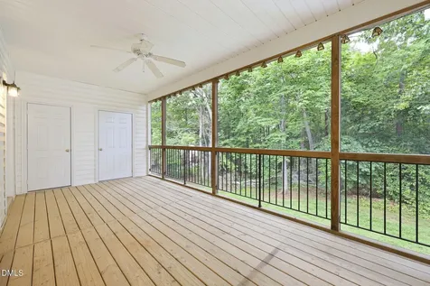 4542 Mistiflower Drive Raleigh NC 27606