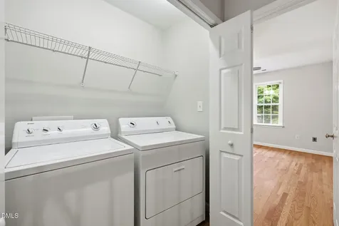 4542 Mistiflower Drive Raleigh NC 27606