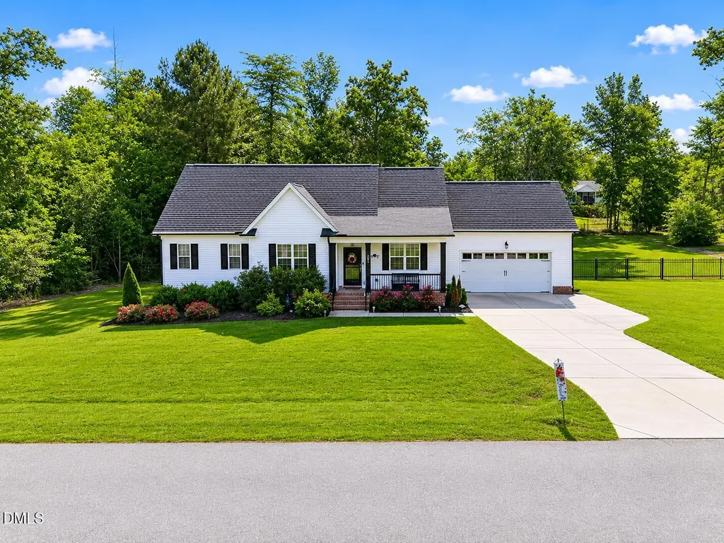 102 Golden Eagle Ridge Zebulon NC 27597