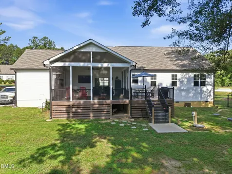 102 Golden Eagle Ridge Zebulon NC 27597