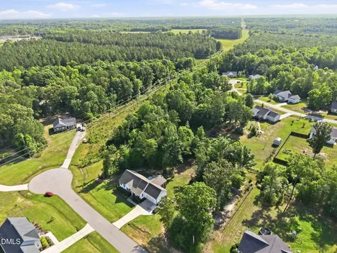 102 Golden Eagle Ridge Zebulon NC 27597