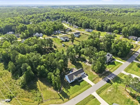 102 Golden Eagle Ridge Zebulon NC 27597