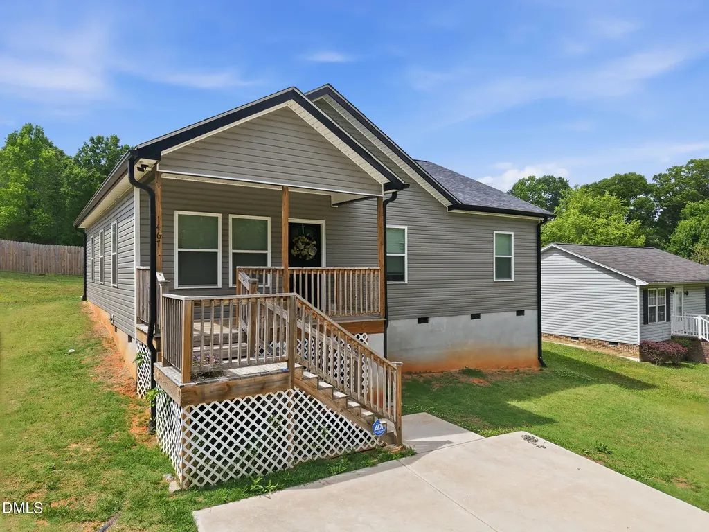 1467 Pollard Avenue Burlington NC 27217