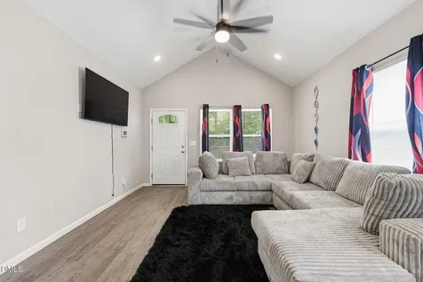 1467 Pollard Avenue Burlington NC 27217