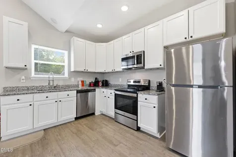 1467 Pollard Avenue Burlington NC 27217