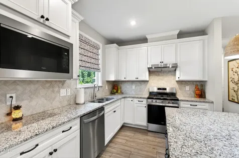 8213 White Star Drive Fuquay Varina NC 27526