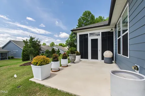 8213 White Star Drive Fuquay Varina NC 27526