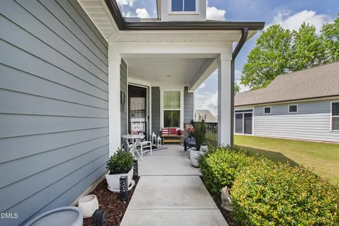 8213 White Star Drive Fuquay Varina NC 27526