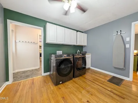 210 Ln Of Sir Gawaine Garner NC 27529