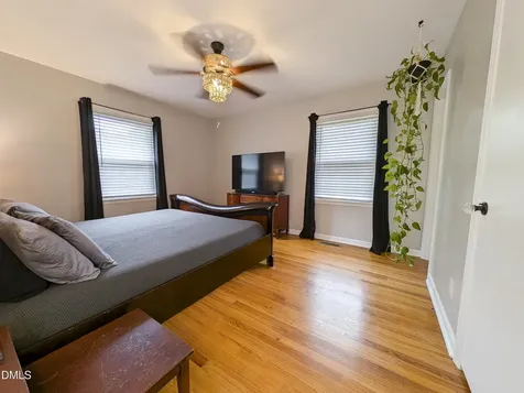 210 Ln Of Sir Gawaine Garner NC 27529
