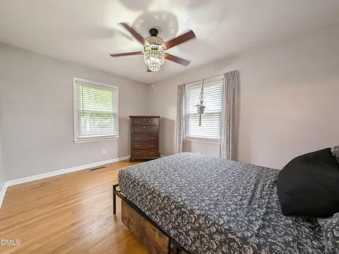 210 Ln Of Sir Gawaine Garner NC 27529