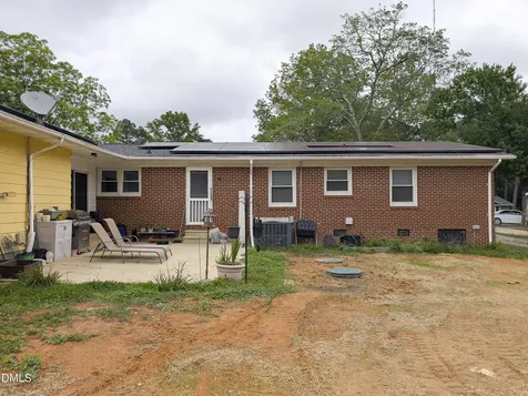 210 Ln Of Sir Gawaine Garner NC 27529