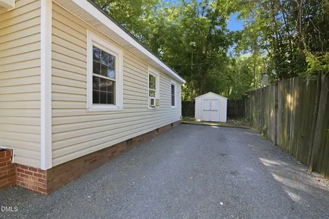 107 Carr Street Chapel Hill NC 27516