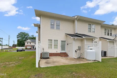 705 Glen Road Garner NC 27529