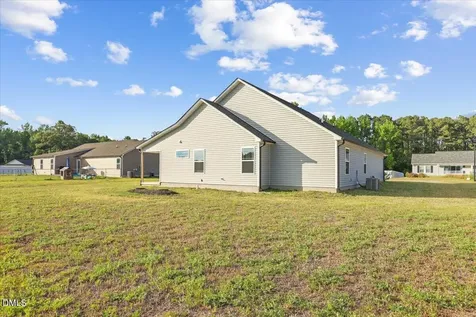 398 Sandcastle Lane Four Oaks NC 27524