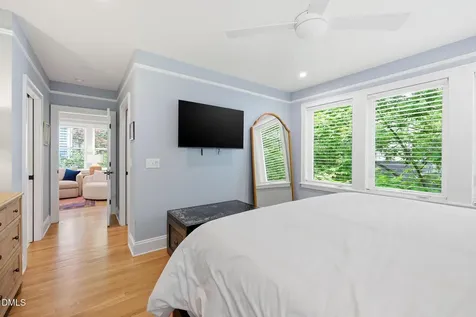1106 Glenwood Avenue Raleigh NC 27605
