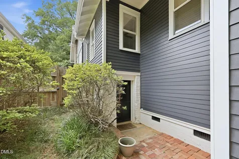 1106 Glenwood Avenue Raleigh NC 27605