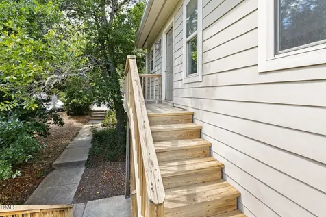 1513 E Franklin Street Chapel Hill NC 27514