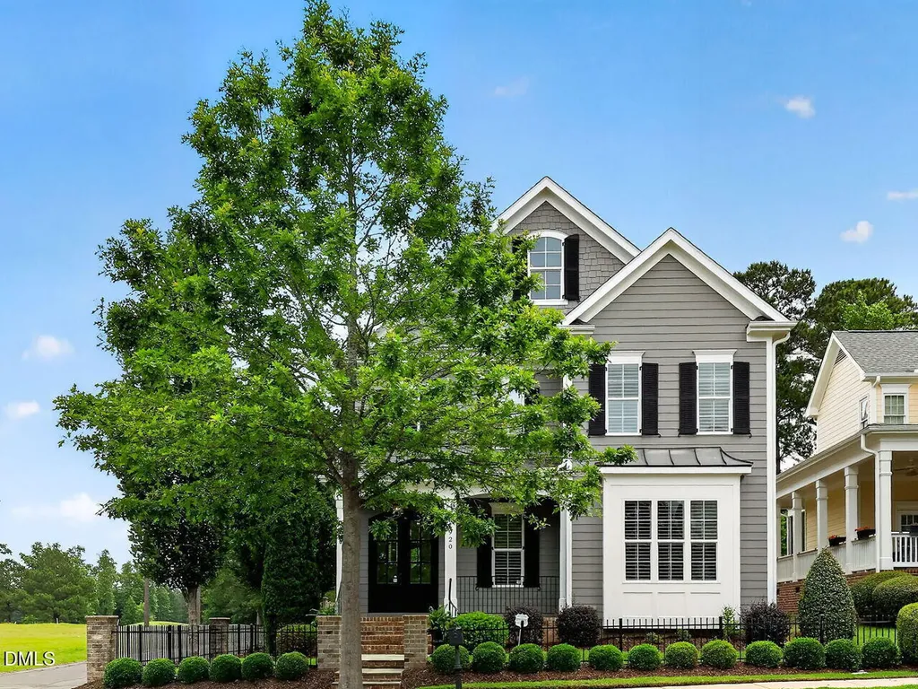 1920 Green Oaks Parkway Holly Springs NC 27540