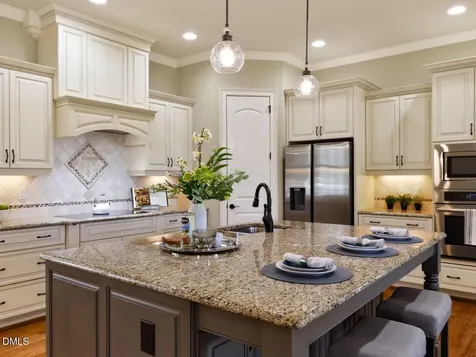 1920 Green Oaks Parkway Holly Springs NC 27540
