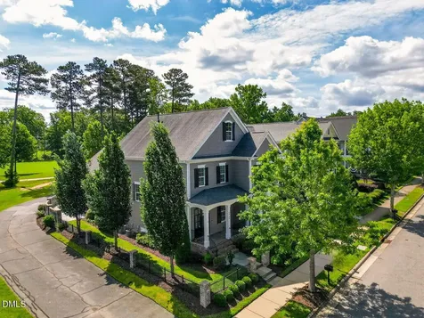 1920 Green Oaks Parkway Holly Springs NC 27540
