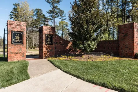 1920 Green Oaks Parkway Holly Springs NC 27540