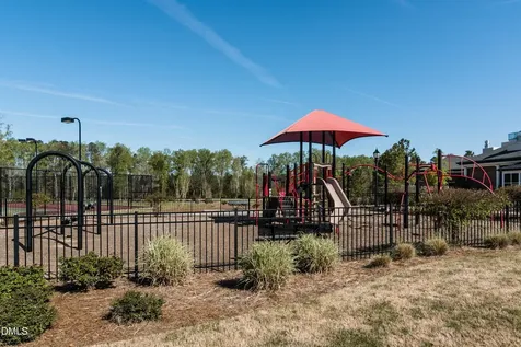 1920 Green Oaks Parkway Holly Springs NC 27540